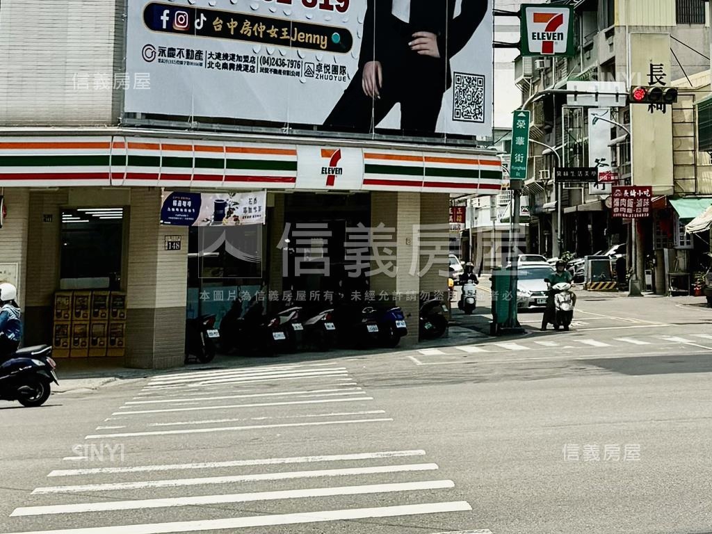 北區公寓雙套增建頂樓一套房屋室內格局與周邊環境