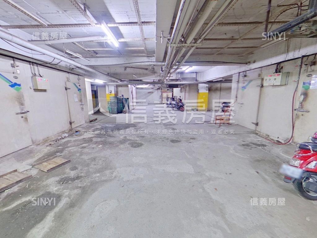 地下寶藏。東興市場收租寶房屋室內格局與周邊環境