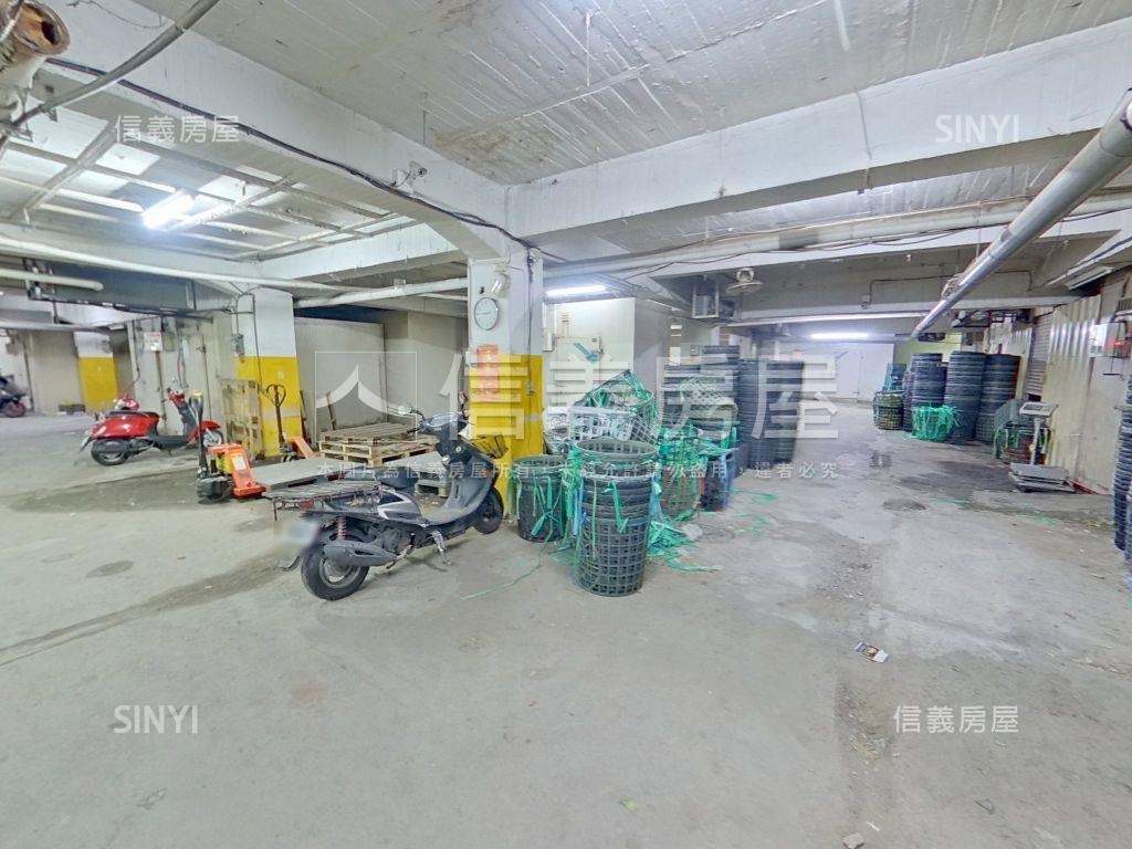 地下寶藏。東興市場收租寶房屋室內格局與周邊環境