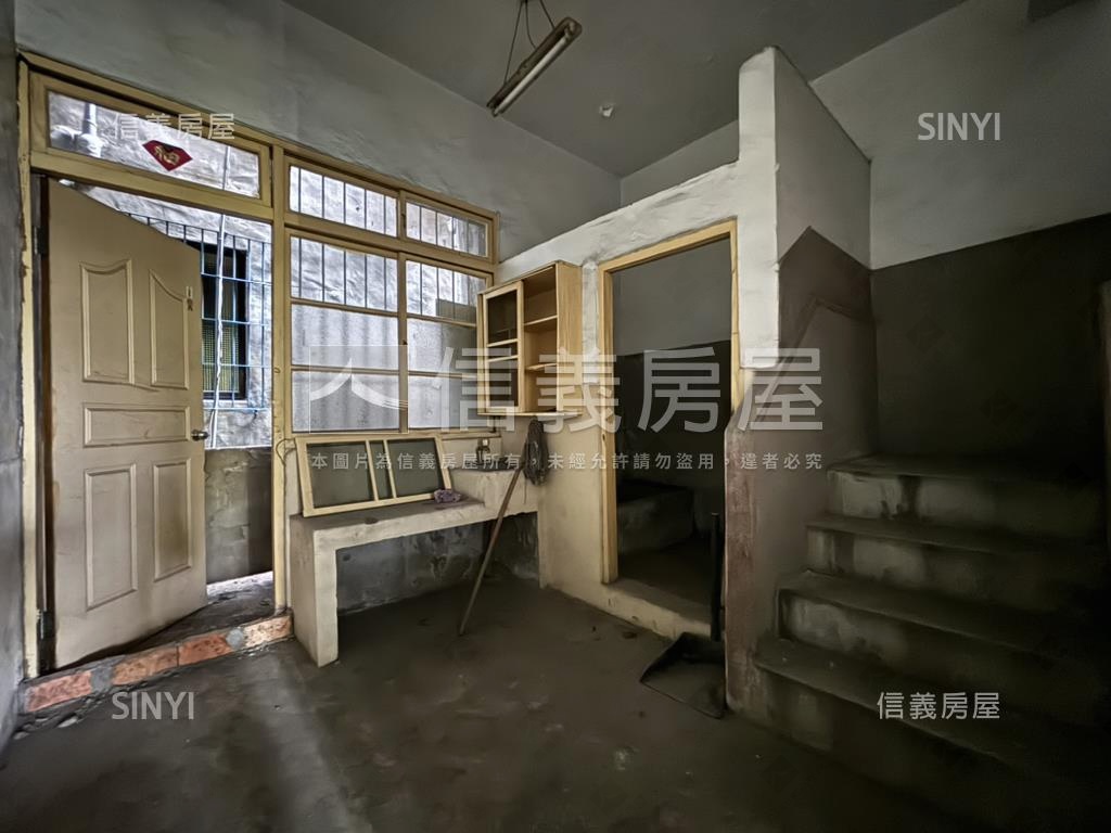 四維三路樹海透店房屋室內格局與周邊環境