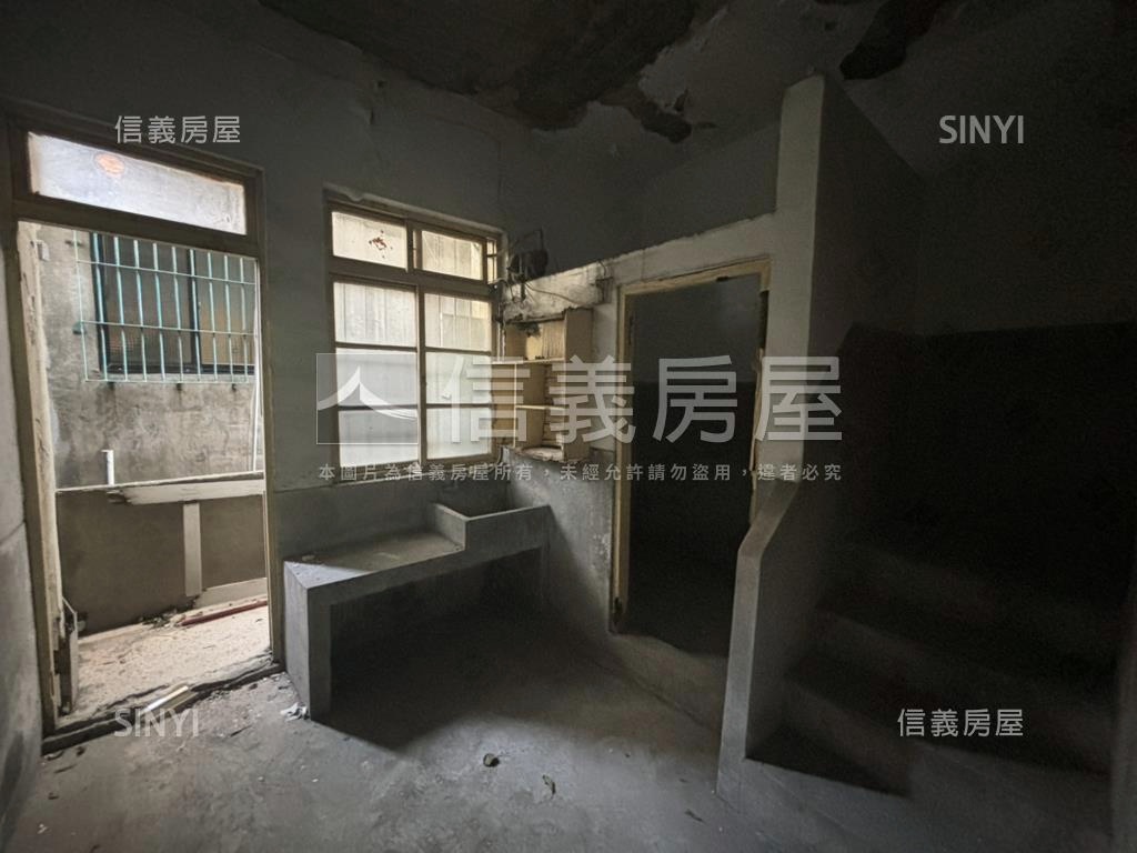四維三路樹海透店房屋室內格局與周邊環境