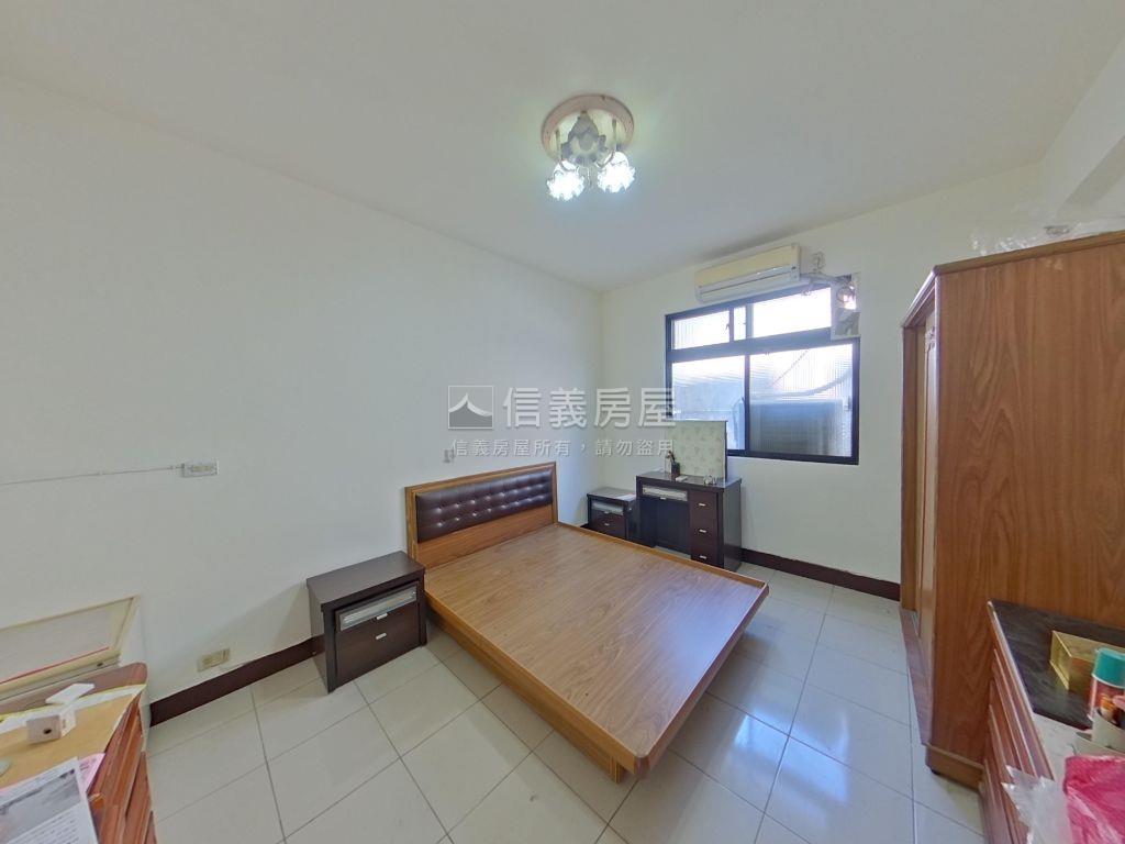 中正路低總價三樓房屋室內格局與周邊環境