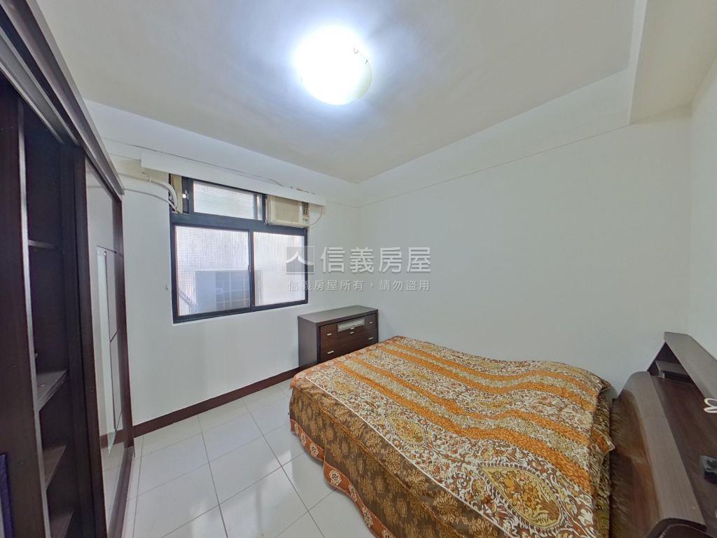 中正路低總價三樓房屋室內格局與周邊環境