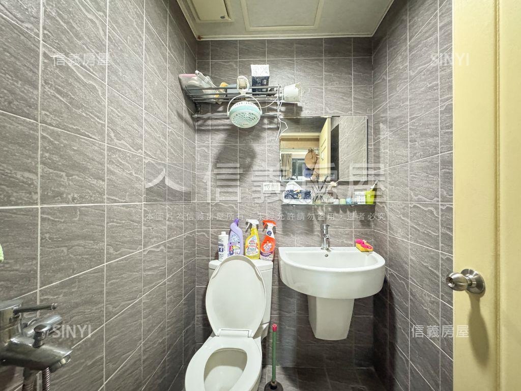 【棕櫚泉】角間高樓房屋室內格局與周邊環境