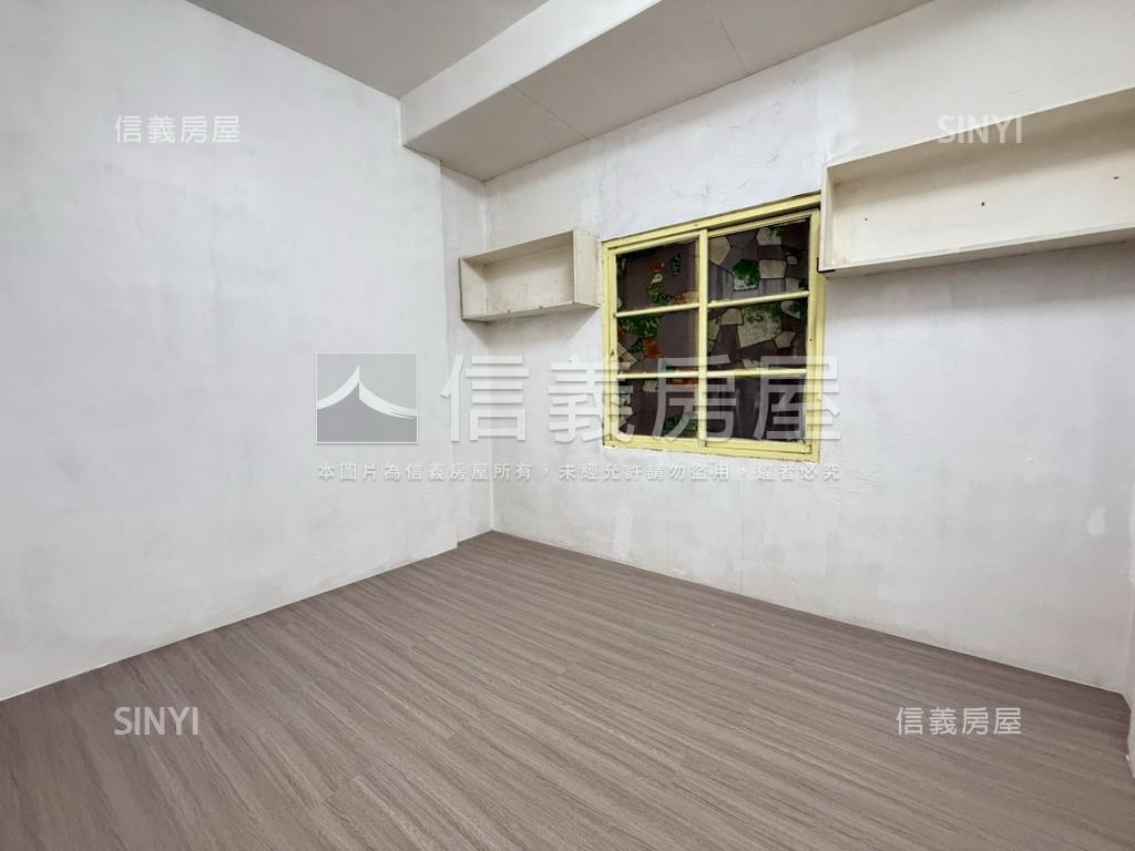 中西區近新光小資透天房屋室內格局與周邊環境