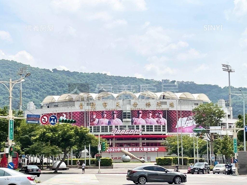 德行東路金店面房屋室內格局與周邊環境