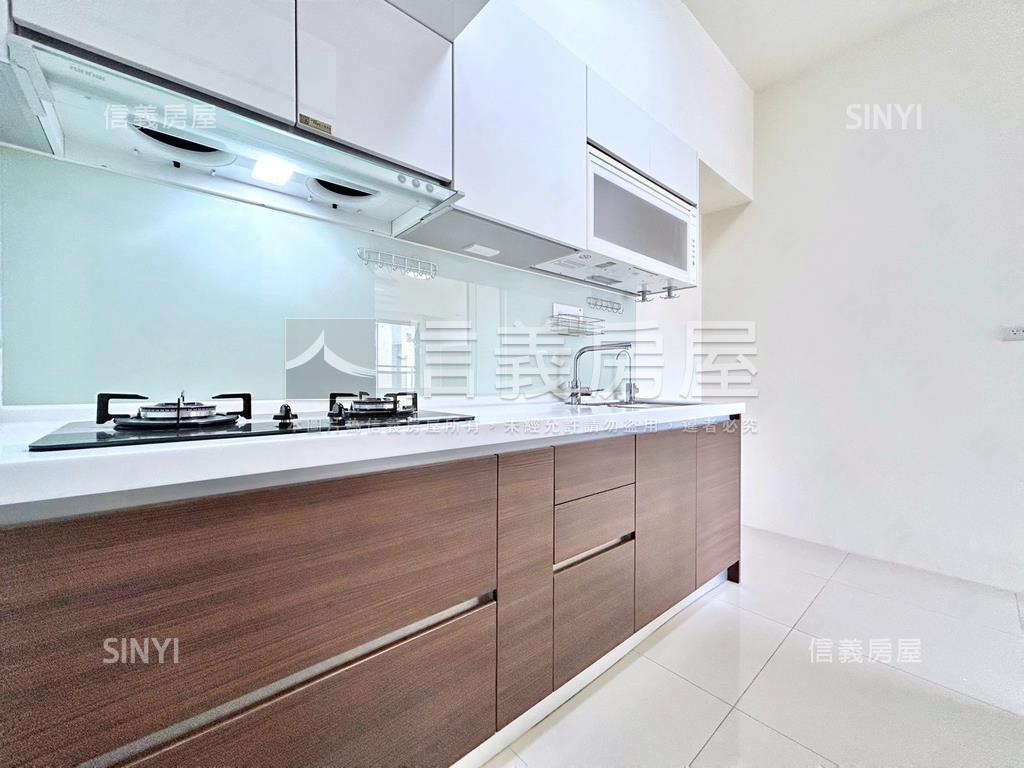 璞麗高樓朝南景觀三房房屋室內格局與周邊環境