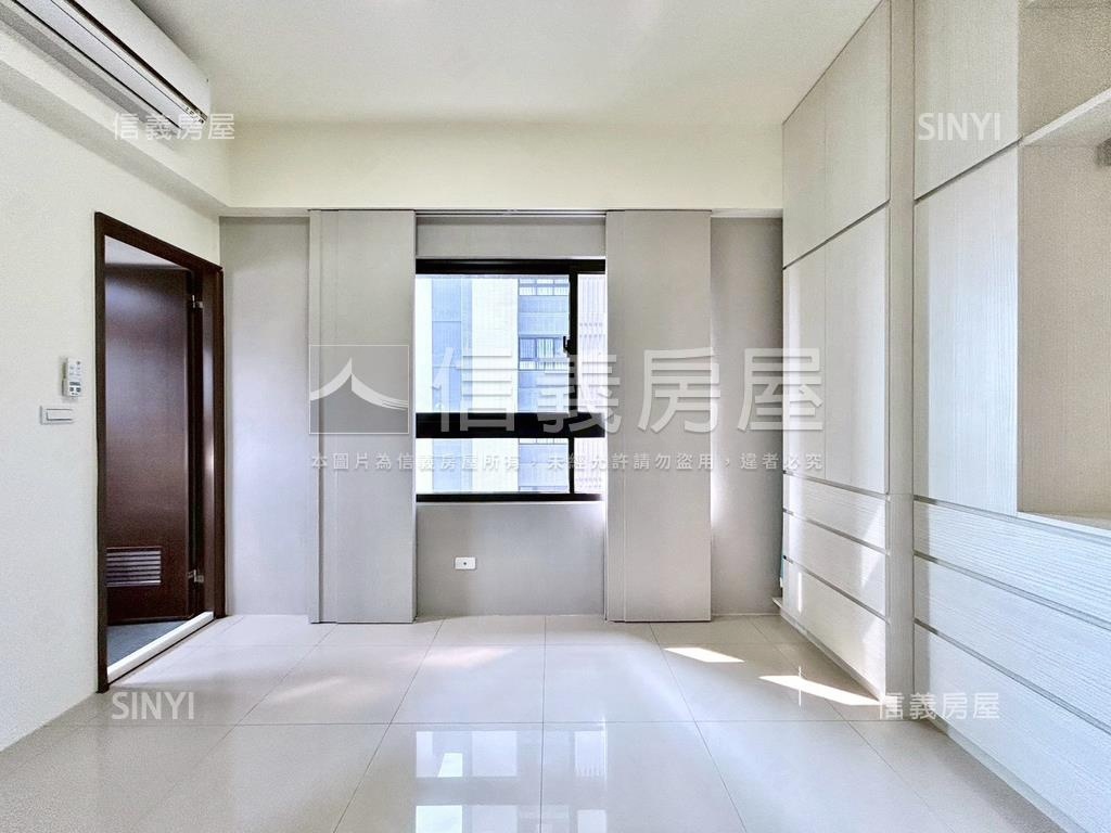 璞麗高樓朝南景觀三房房屋室內格局與周邊環境