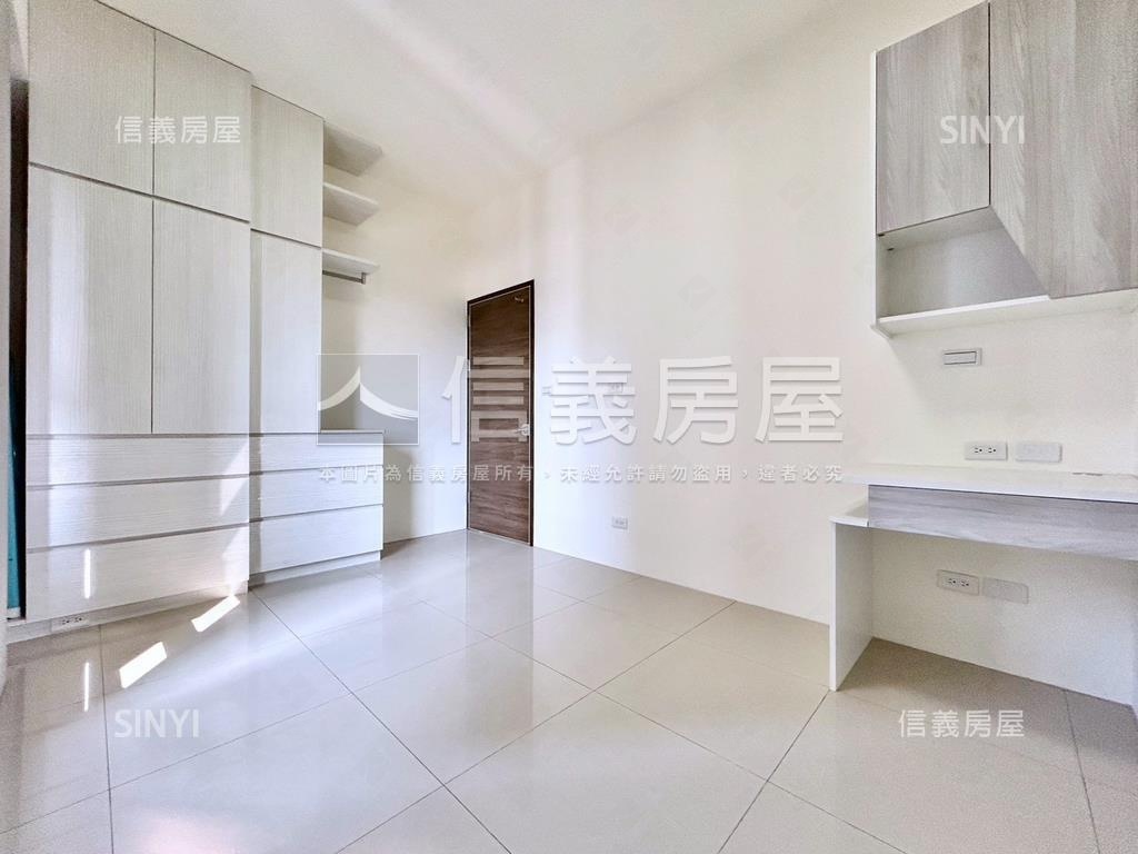 璞麗高樓朝南景觀三房房屋室內格局與周邊環境