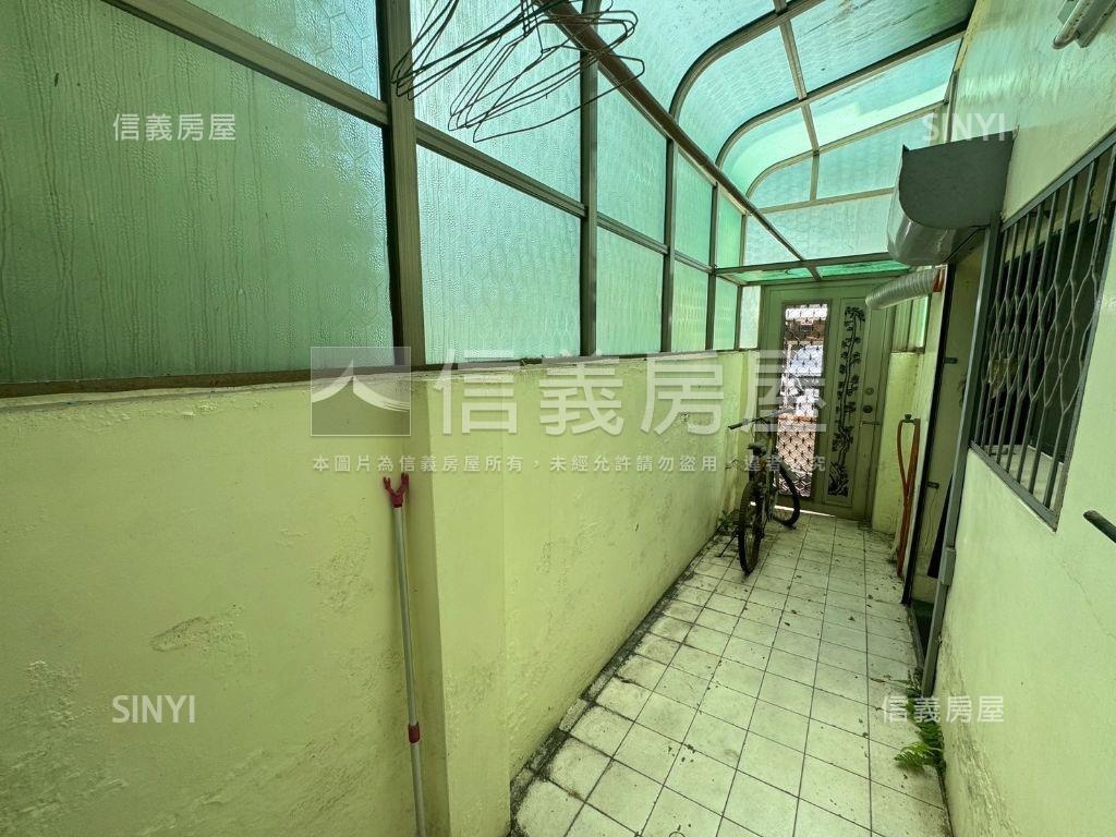稀有中科大地坪邊間店墅房屋室內格局與周邊環境