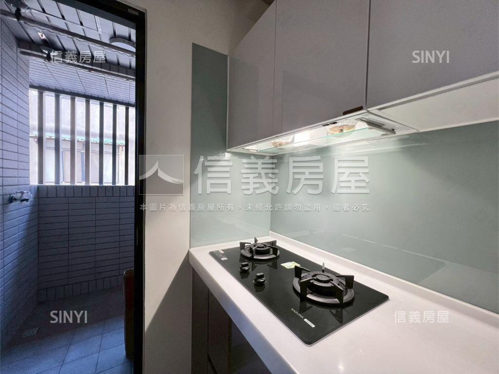 中正富貴★車站生活圈兩房房屋室內格局與周邊環境