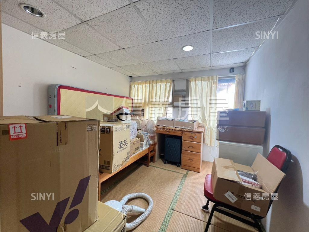 東門面金華校園頂加公寓房屋室內格局與周邊環境