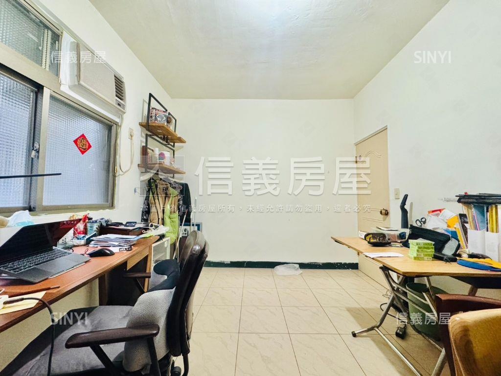 近秀朗國小美寓房屋室內格局與周邊環境