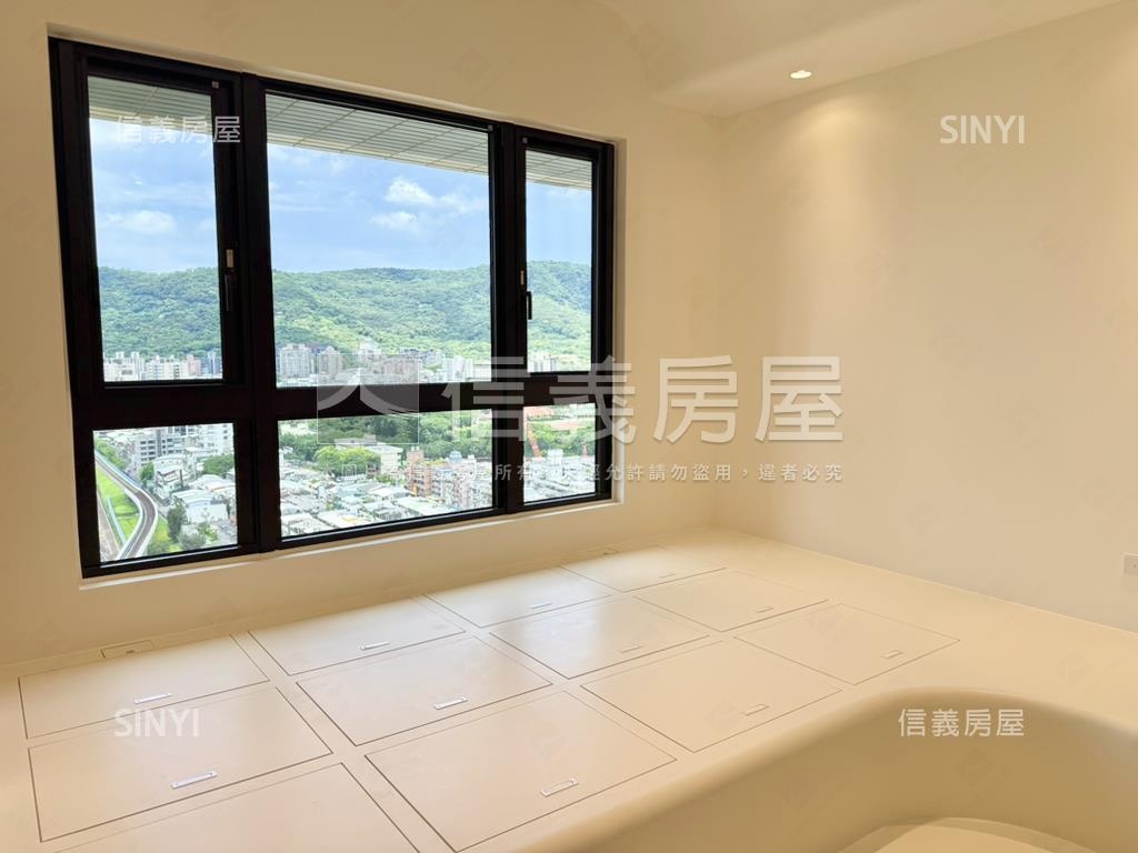專任－國泰豐年典雅美學房屋室內格局與周邊環境