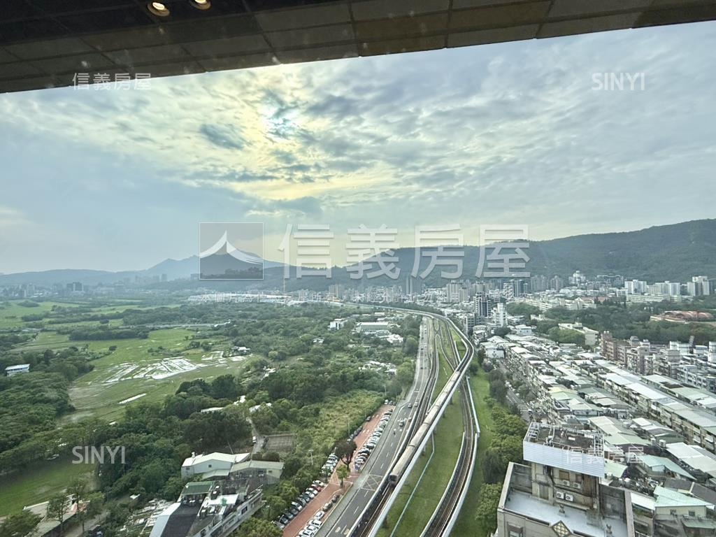 專任－國泰豐年典雅美學房屋室內格局與周邊環境