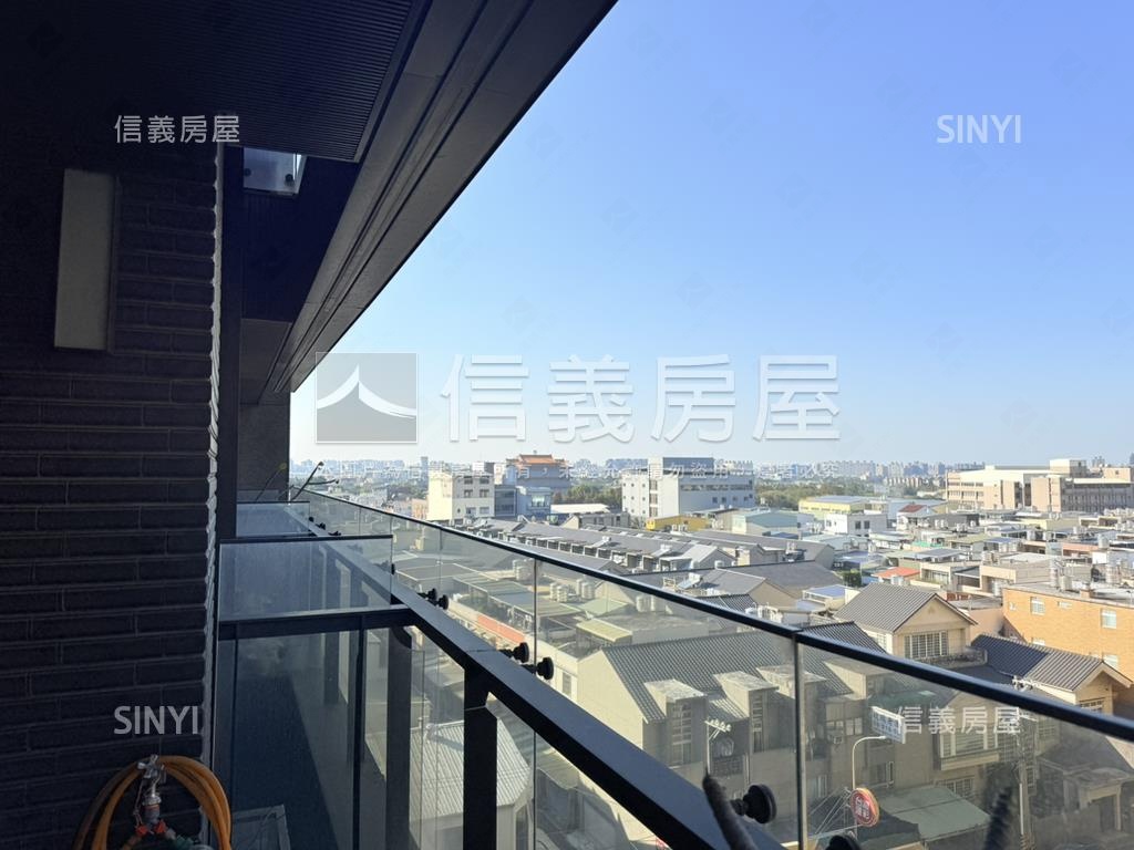 桃大泰極美裝３房車位房屋室內格局與周邊環境