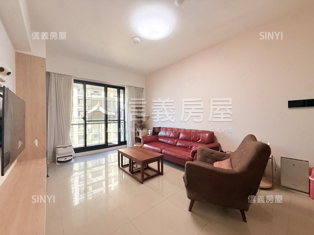 桃大泰極美裝３房車位房屋室內格局與周邊環境