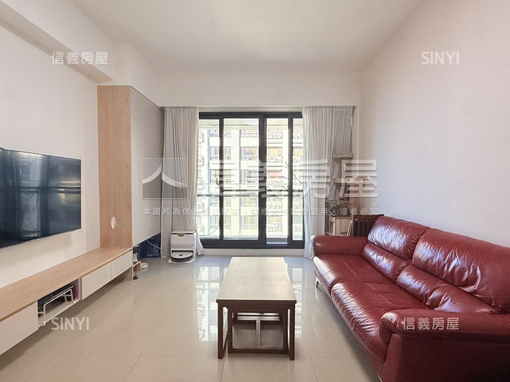 桃大泰極美裝３房車位房屋室內格局與周邊環境