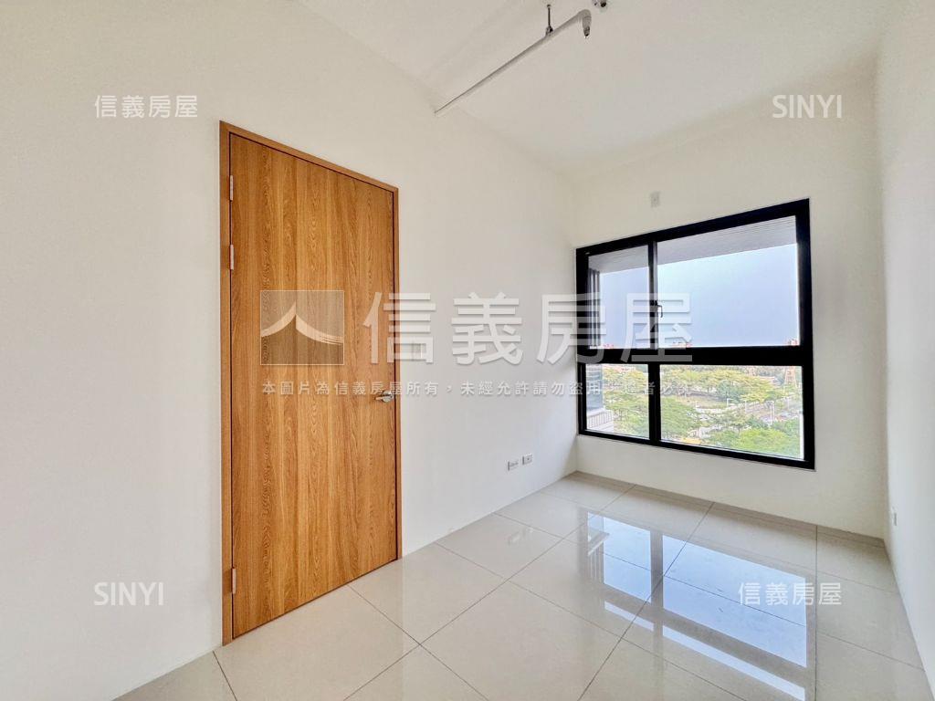 總圖滙朝公園景觀兩房平車房屋室內格局與周邊環境