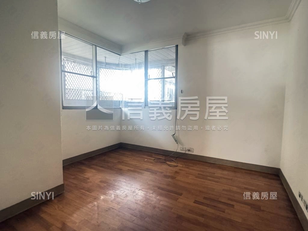 ★凱廈鋼骨稀有後棟景觀房屋室內格局與周邊環境