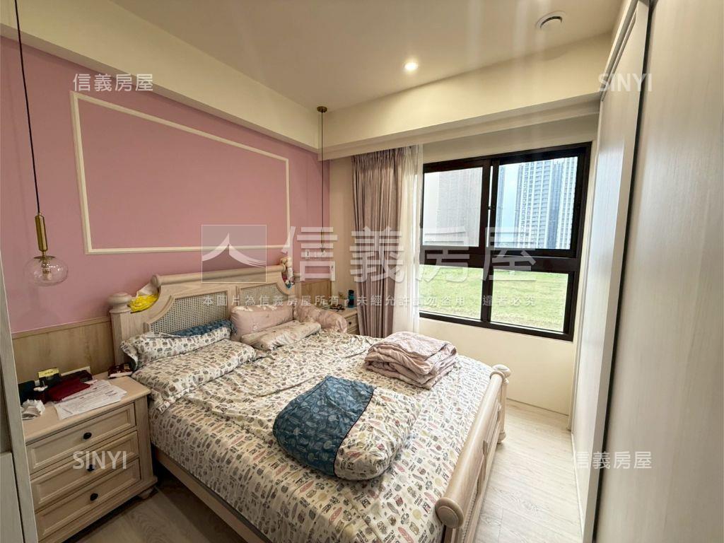 崁頂輕軌電梯三房平面車位房屋室內格局與周邊環境