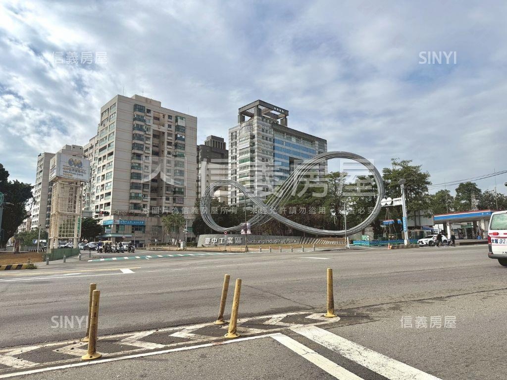 新年。獨棟土地破百坪別墅房屋室內格局與周邊環境