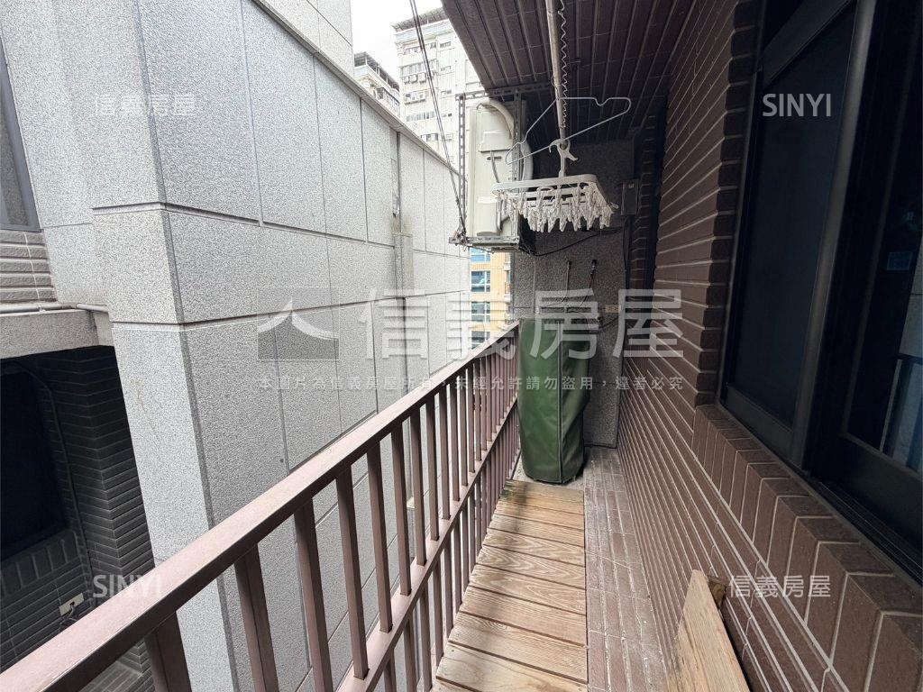 華山里美稀有高樓層美屋房屋室內格局與周邊環境