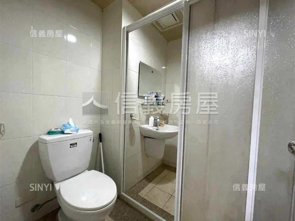 荷蘭海韻稀有釋出四房平車房屋室內格局與周邊環境