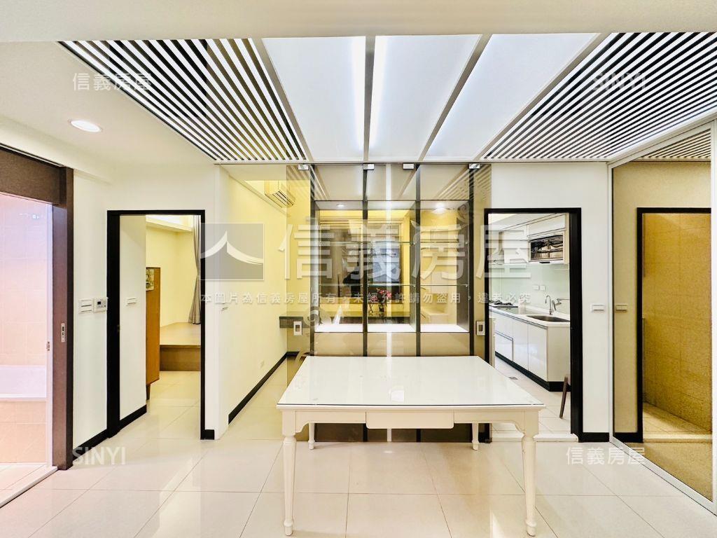 近海山站快樂花園三房車位房屋室內格局與周邊環境