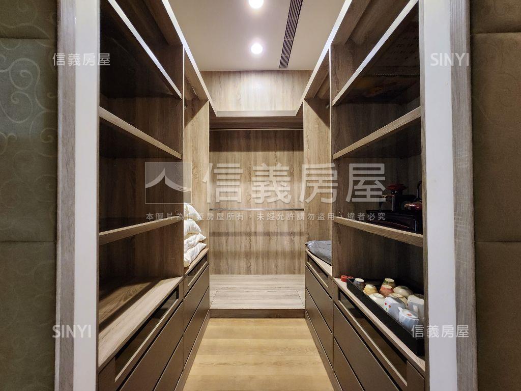 藝文華爾道夫４房２車位房屋室內格局與周邊環境