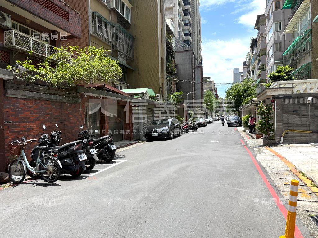 幸安金華３房美廈附車位房屋室內格局與周邊環境