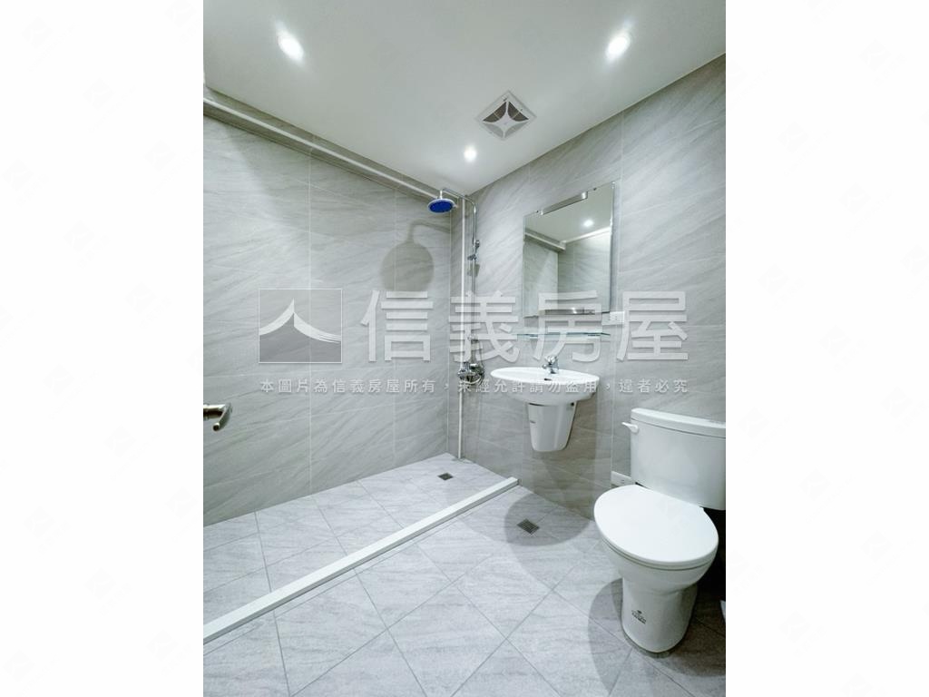 新埔美妝電梯三房房屋室內格局與周邊環境