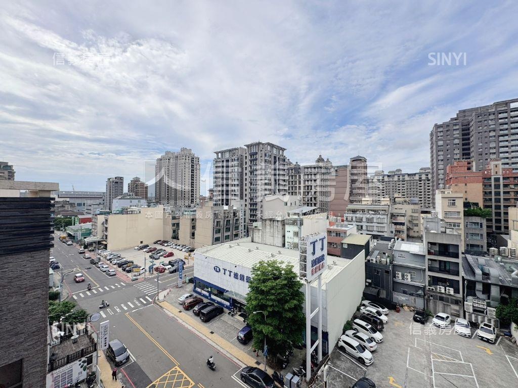 里仁唯美房屋室內格局與周邊環境