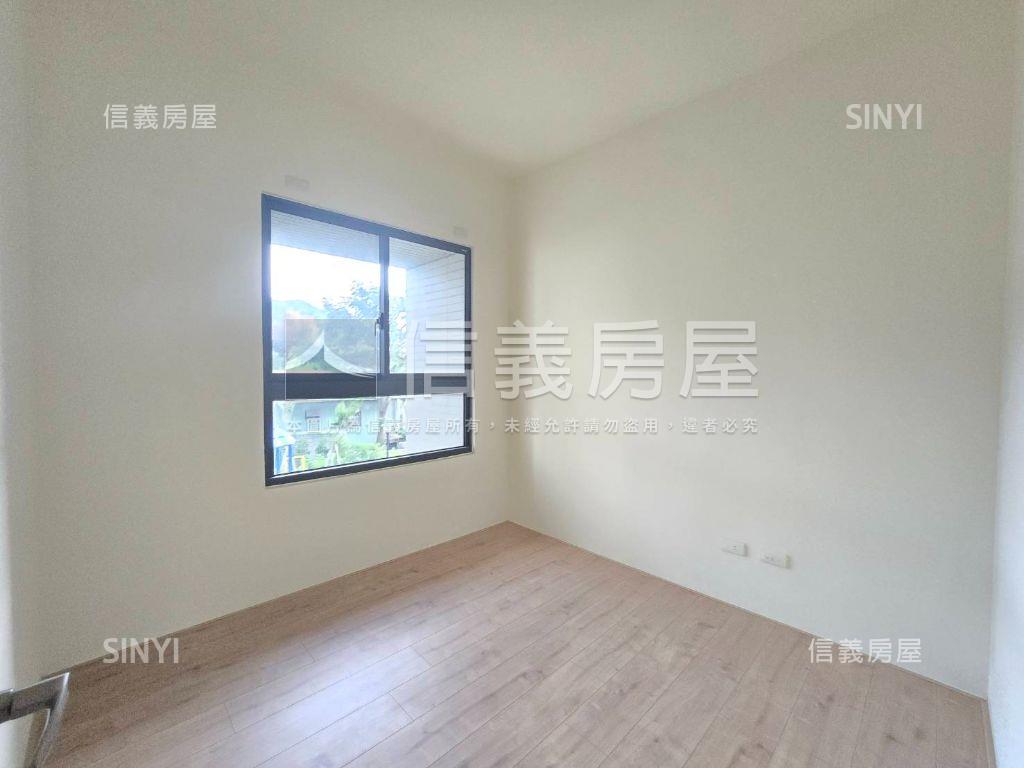 山景視野４房雙平面車位房屋室內格局與周邊環境