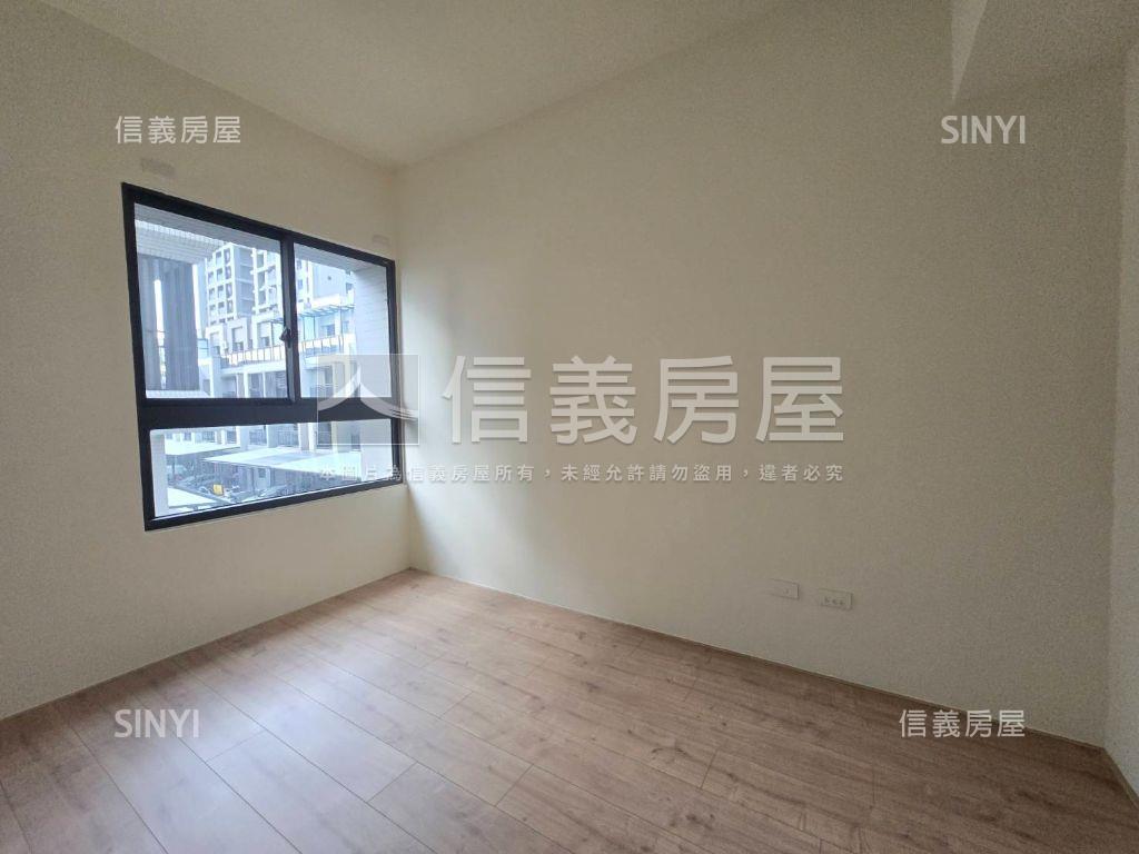 山景視野４房雙平面車位房屋室內格局與周邊環境