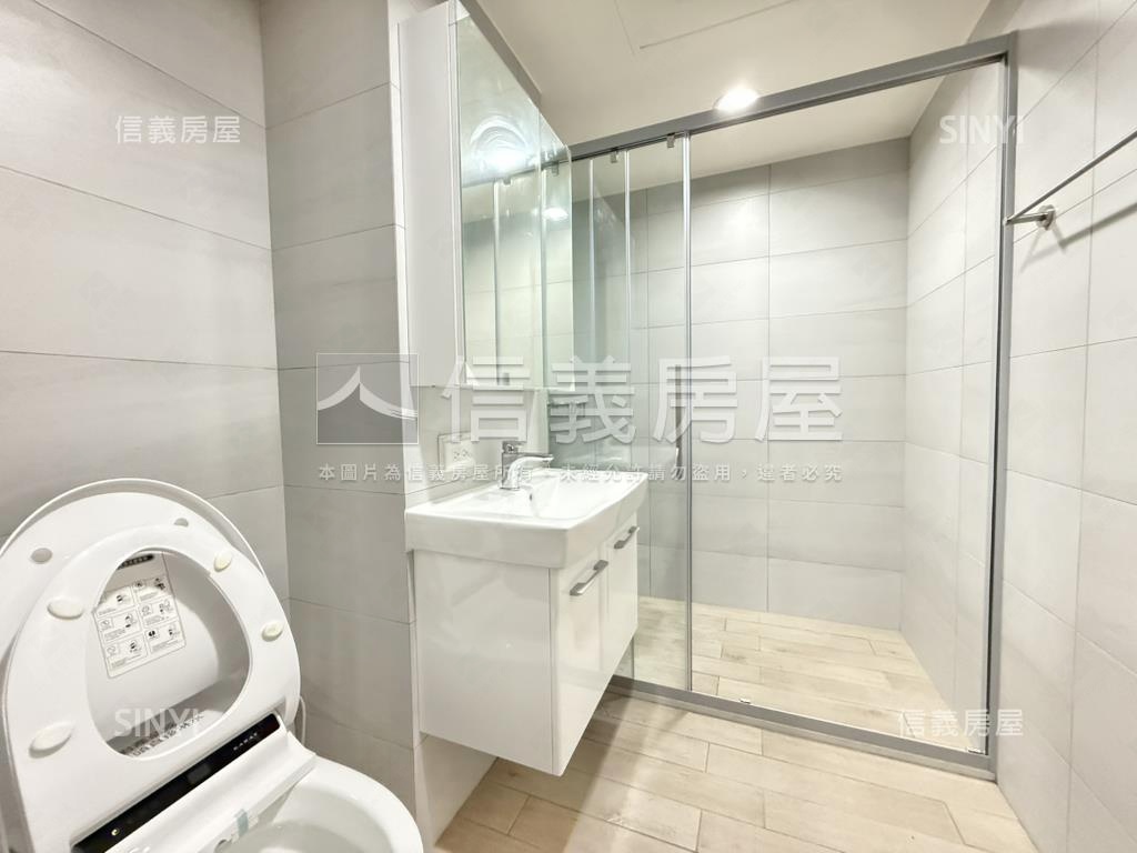 市政１號院面市政路美視野房屋室內格局與周邊環境