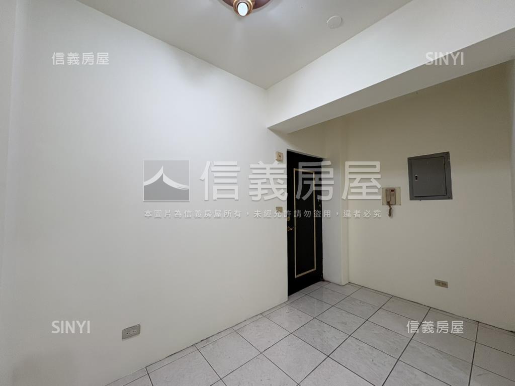 東方黎明低總價３房房屋室內格局與周邊環境