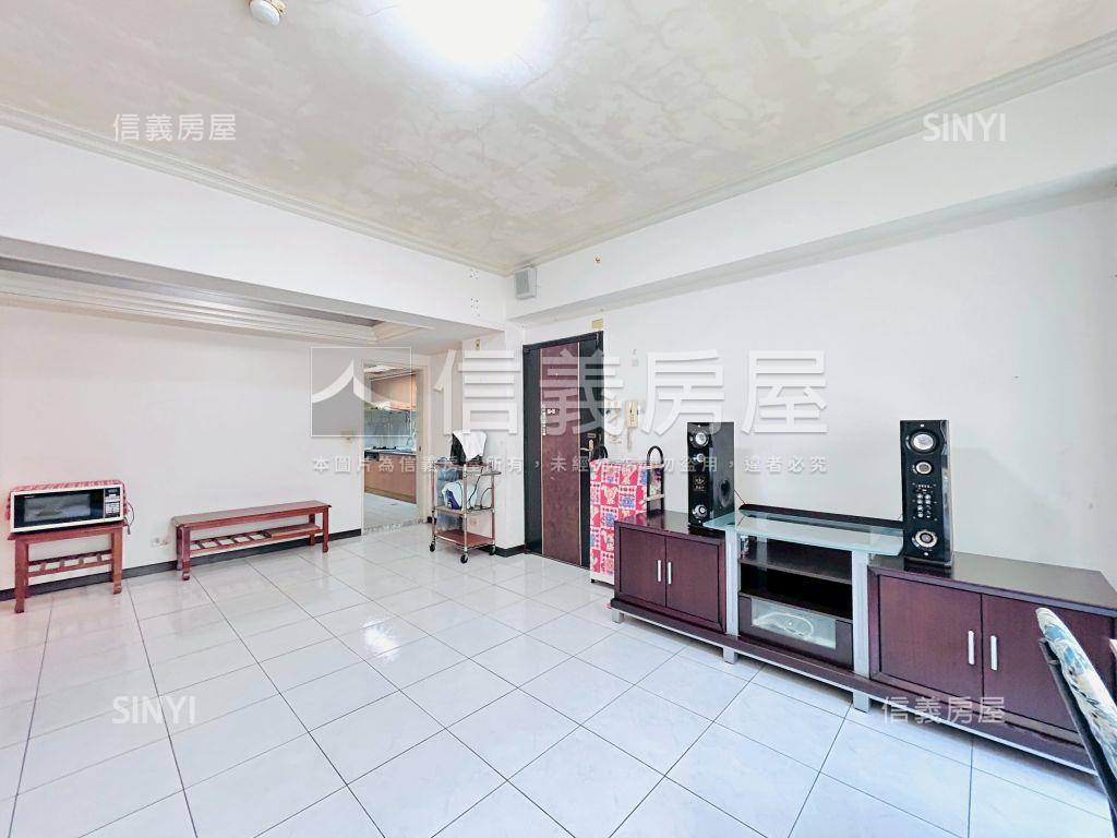 低總價學校旁三房房屋室內格局與周邊環境