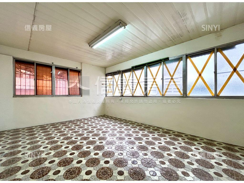 前金捷運站三面採光美寓房屋室內格局與周邊環境