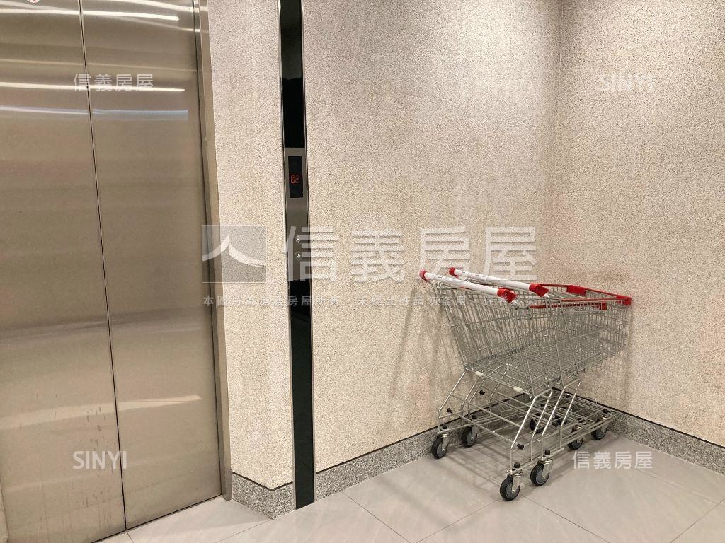溫馨安靜唯美２房平面車位房屋室內格局與周邊環境
