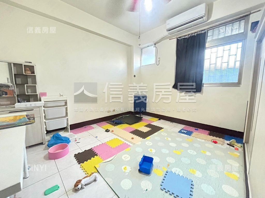 東區四房雙車臨路美墅房屋室內格局與周邊環境