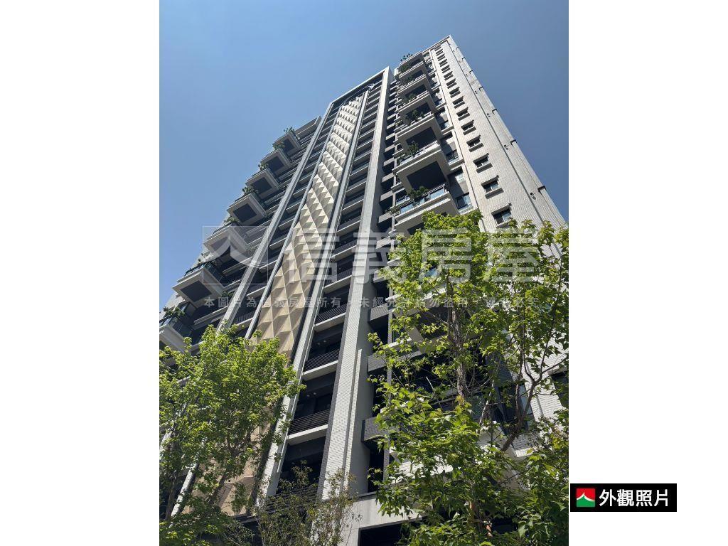 泰御天鑄Ⅱ★三房宜居陽台房屋室內格局與周邊環境