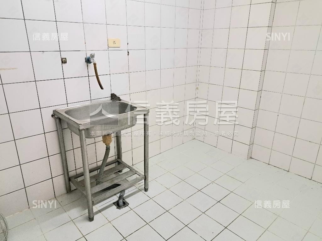 極品稀有釋出車水馬龍店住房屋室內格局與周邊環境