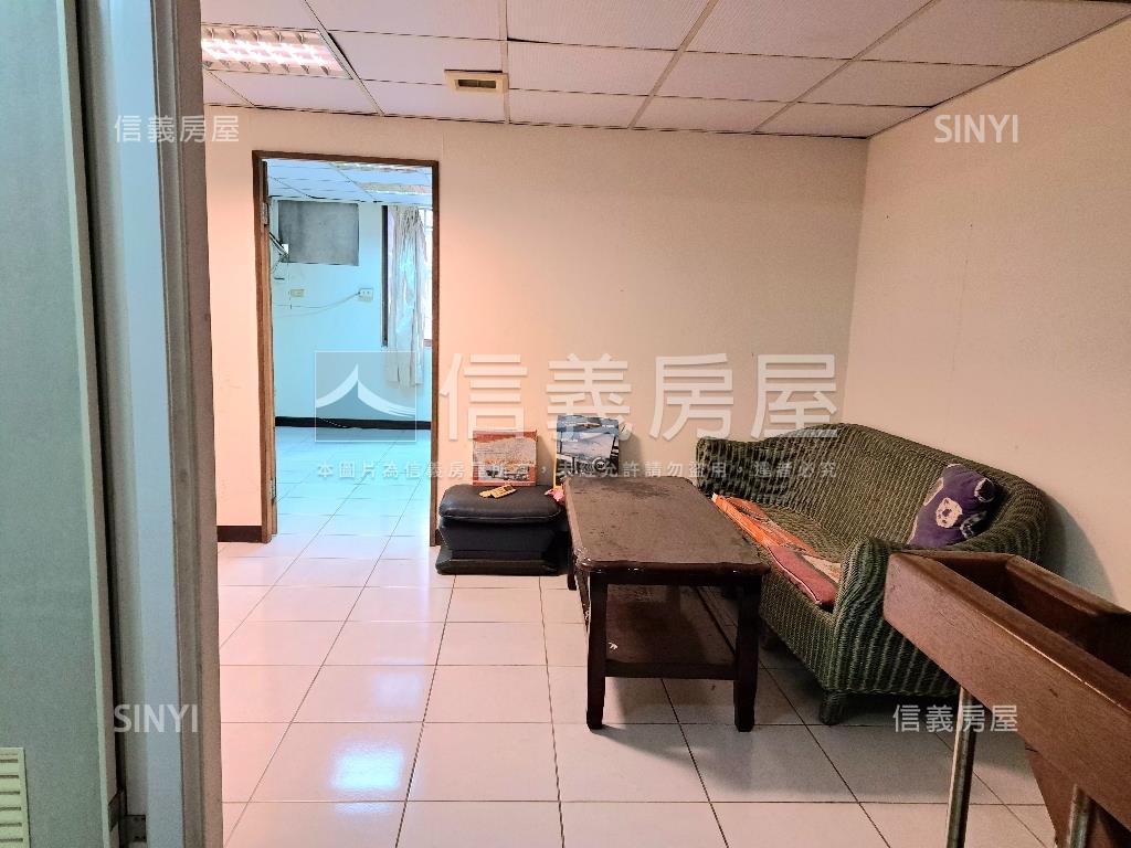 極品稀有釋出車水馬龍店住房屋室內格局與周邊環境