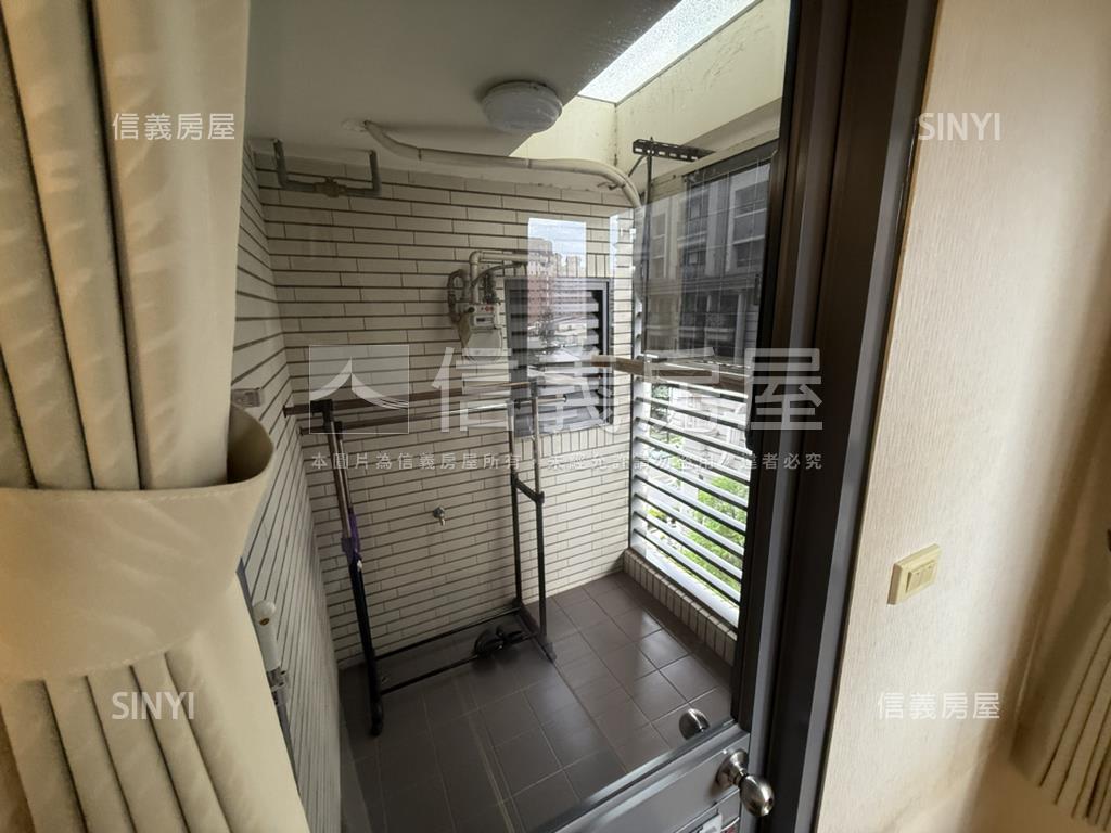 康朵單身精品宅附車位房屋室內格局與周邊環境