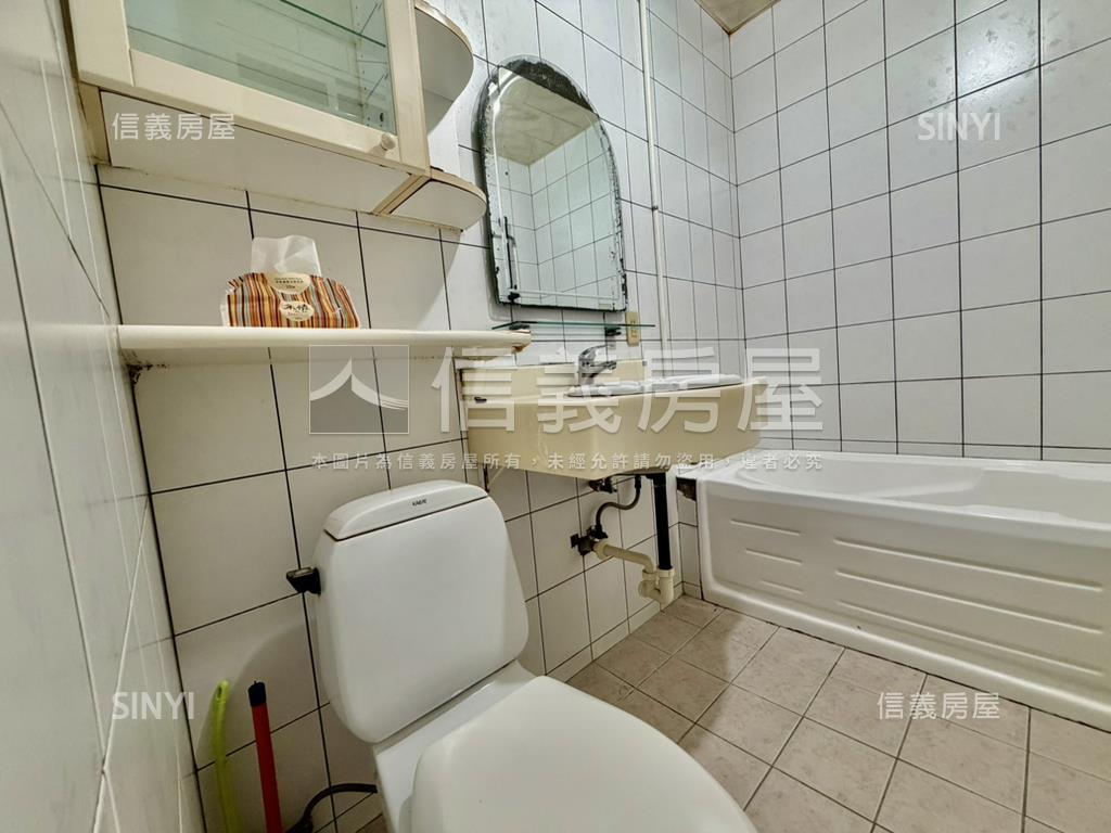 七段大空間美一樓房屋室內格局與周邊環境