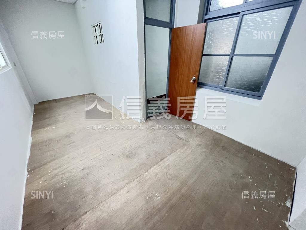 近大成國小透天房屋室內格局與周邊環境