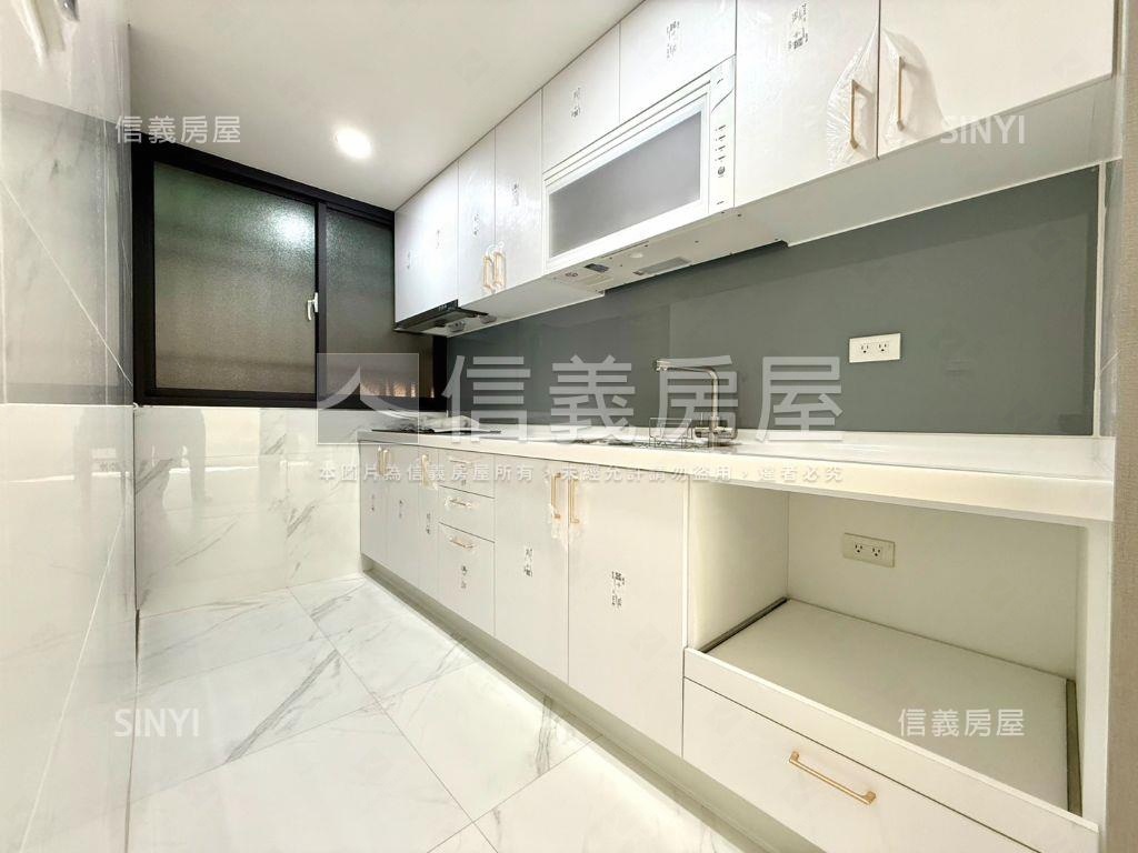 大陽台美妝３房房屋室內格局與周邊環境