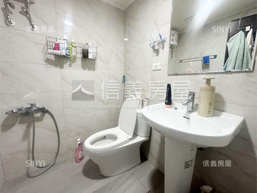 興大邊間兩房＋陽台套房房屋室內格局與周邊環境