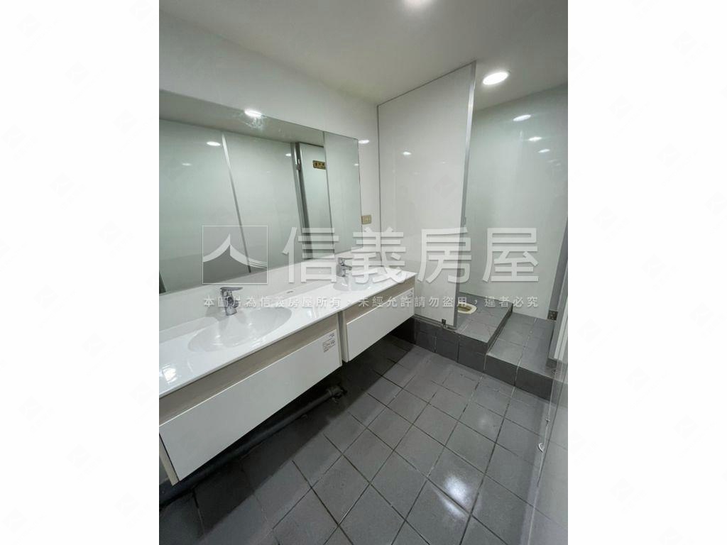 內科智慧大樓辦公房屋室內格局與周邊環境